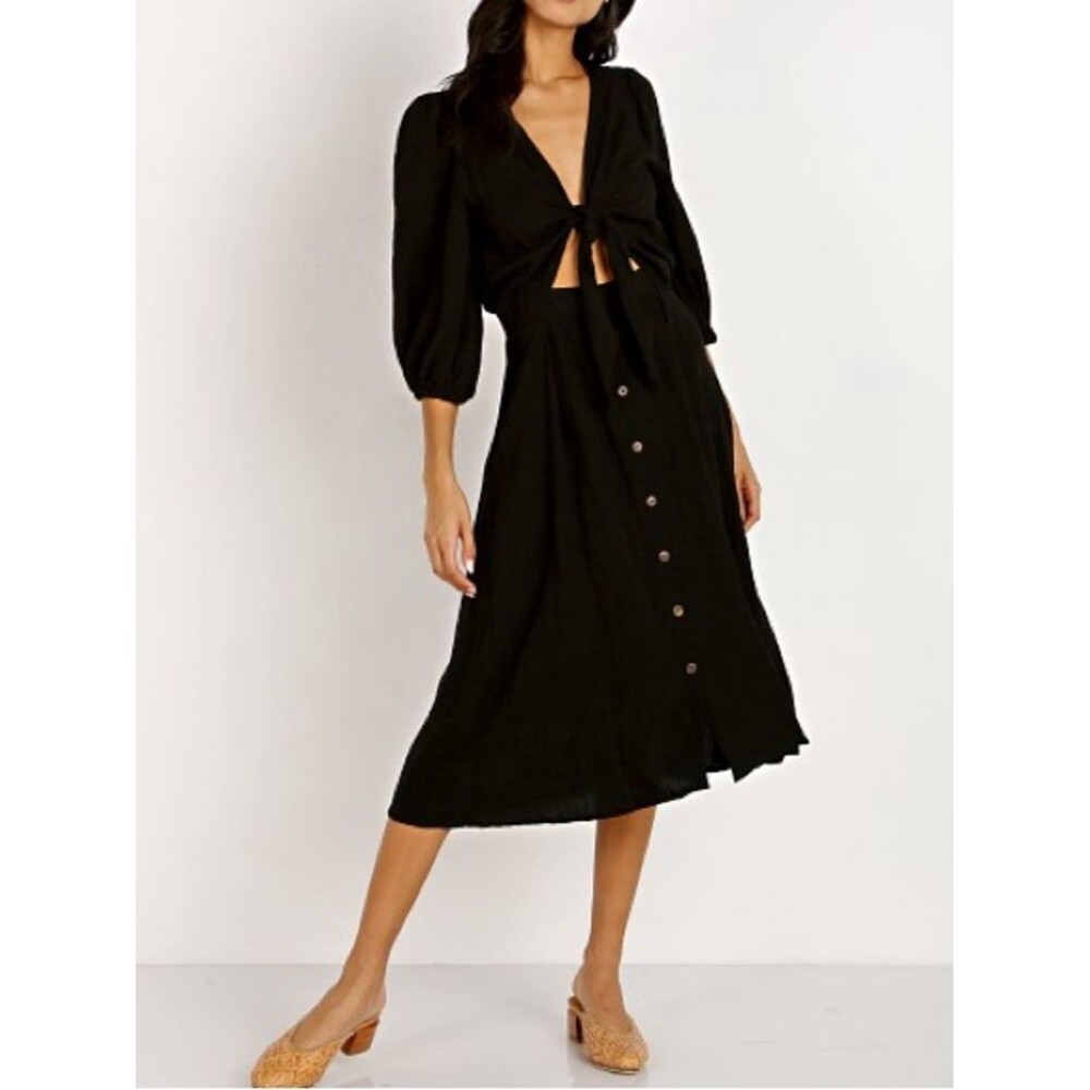 New Faithfull the Brand Tobago Black V-Neck Midi Dress . Size 4
